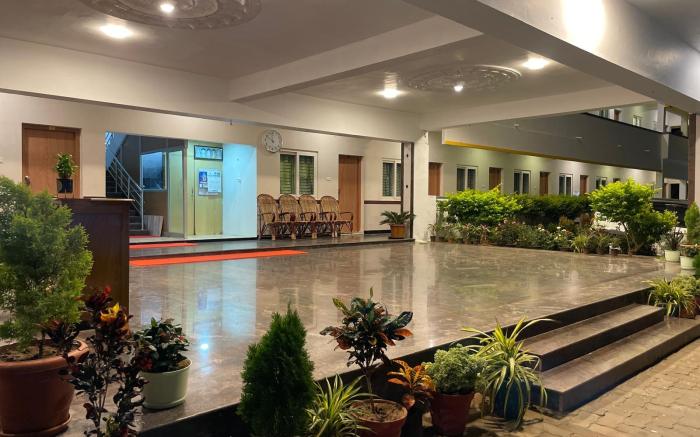 THE MOUNT VIEW CASTLE HOTELS AND RESORTS