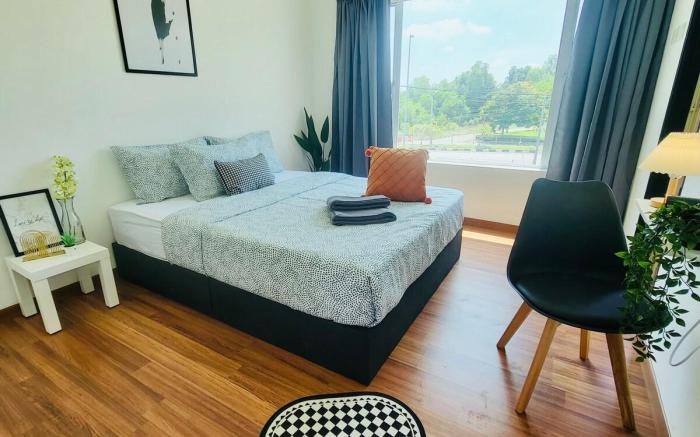 Lake View House 14pax Pool Table | BBq | Mahjong