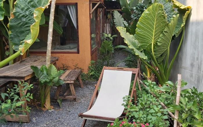 Floating market cabin, tropical, paceful