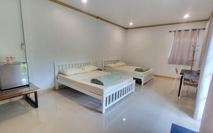 Baanbaimon Resort - Baan Nai Mon Resort
