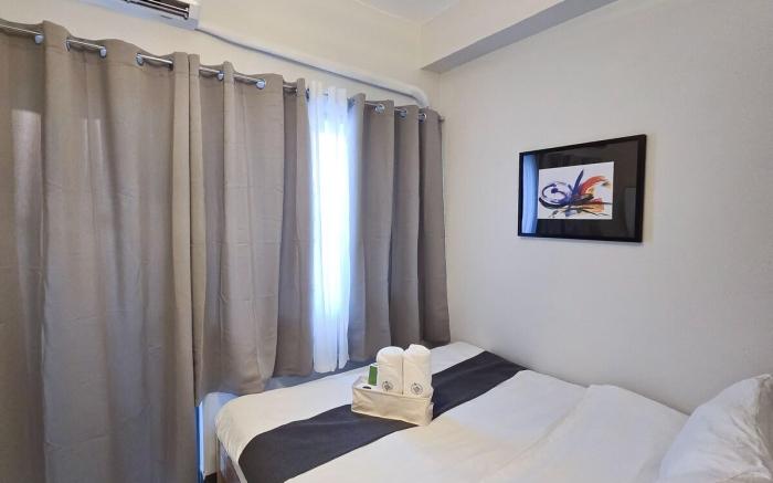 Condotel 1BR Unit w/ Balcony FAME Residences #FM30