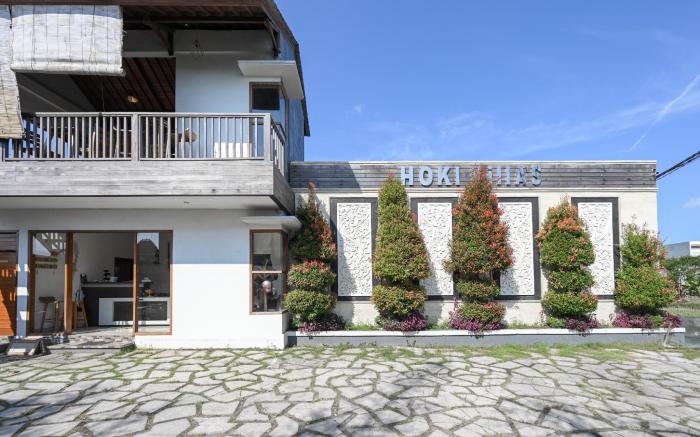 Hoki Villa by Urbanview Villa