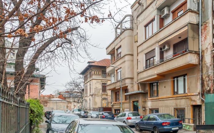 CHÂTEAU: Upscale Suites in Bucharest
