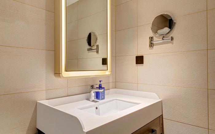 Hanting Premium Hotel Linfen Hongdong Cultural Plaza