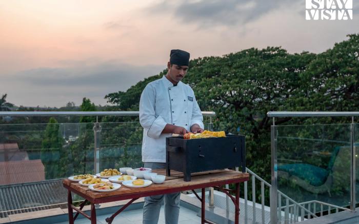 StayVista at Nova Nest with Rooftop Pool