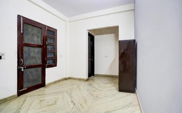 Super Hotel O Shubham Guest House