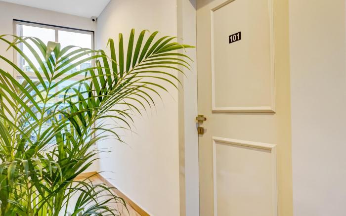 Super Hotel O Rova Stays Near Phoenix Marketcity - Viman Nagar