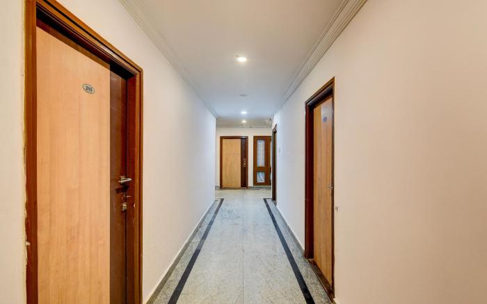 Hotel O Madhapur Metro Station Formerly VG Grand