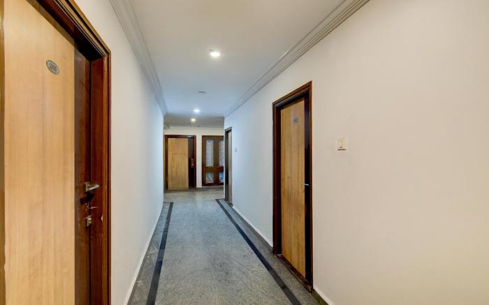 Hotel O Madhapur Metro Station Formerly VG Grand