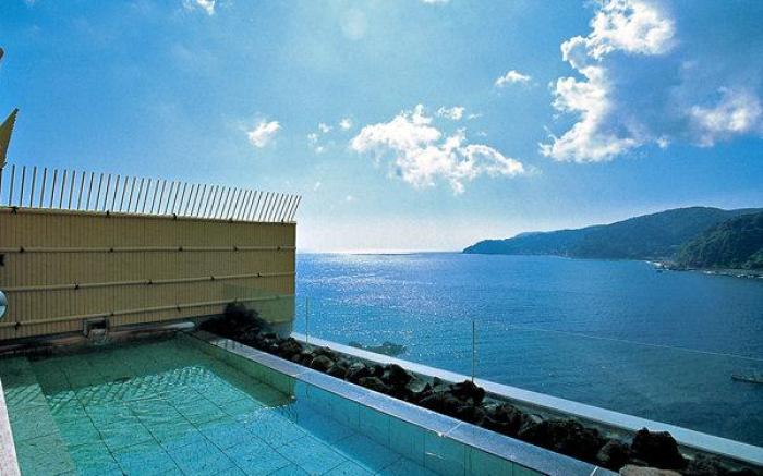 Akazawa Onsen Hotel 