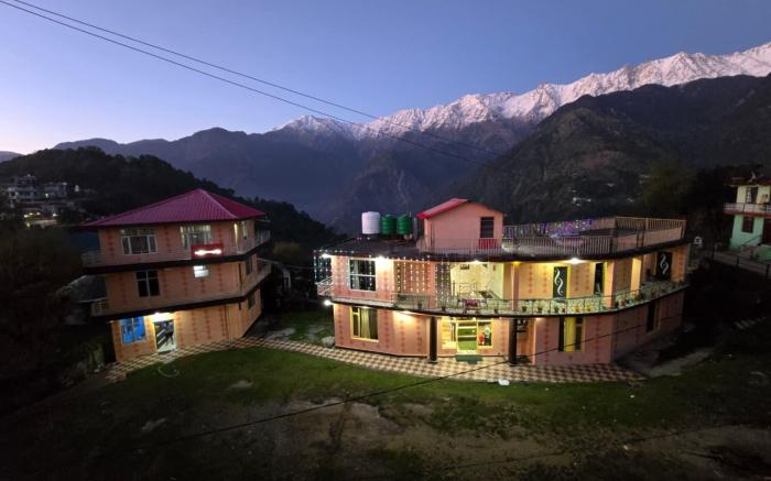 Hotel Naddi Heights