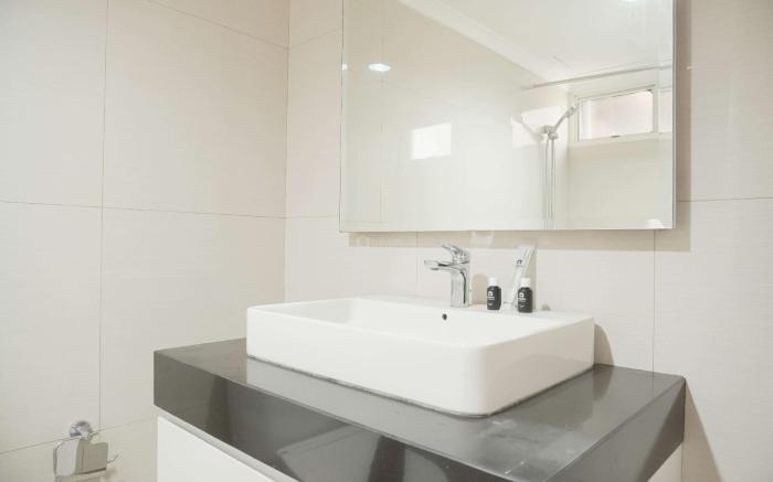 Good 2BR Sudirman Tower Condominium By Travelio