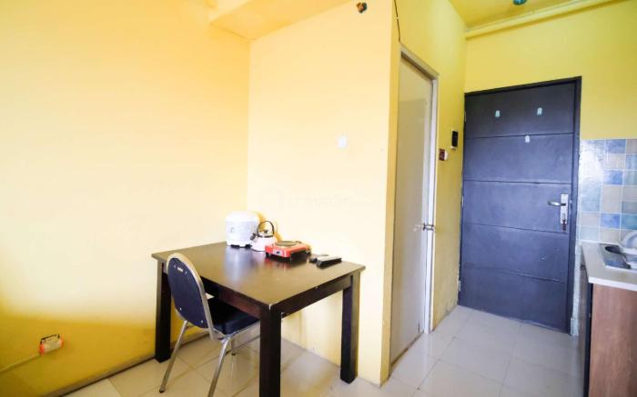 Simple Studio at Menara Rungkut By Travelio