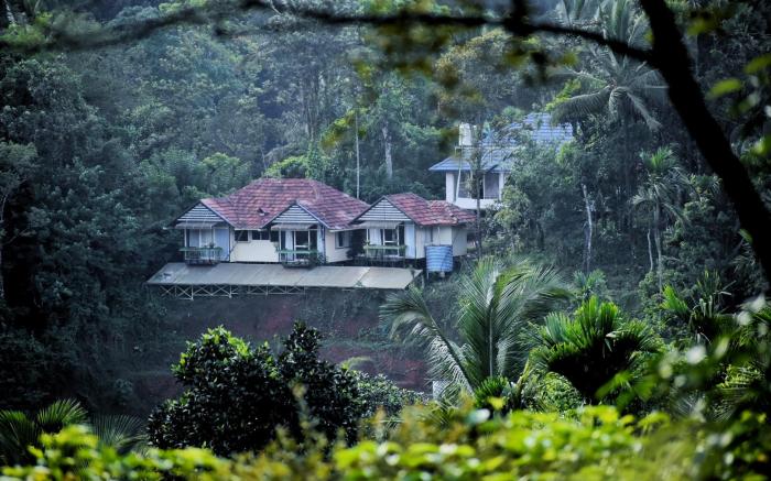 Raymond's Holiday Homes