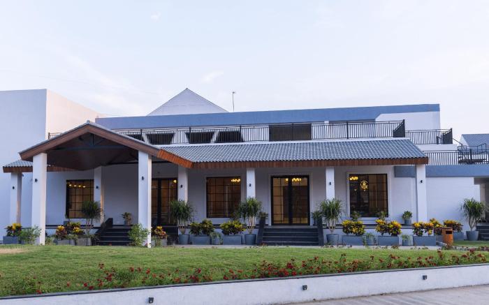 The Augusta Club & Resort