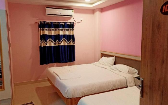 Aarthi Residency