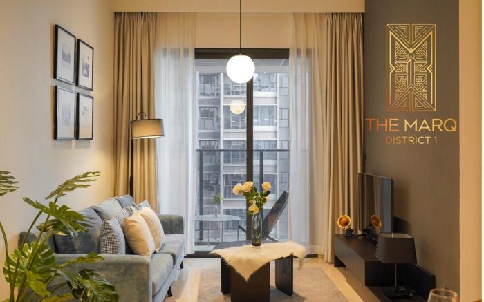 D1 Gem: 2BR w/ Infinity Pool, Gym & Spa 1506