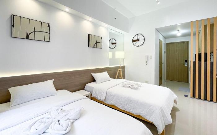 Twin-Bed Oasis MOA Walkability Shore 2 residences