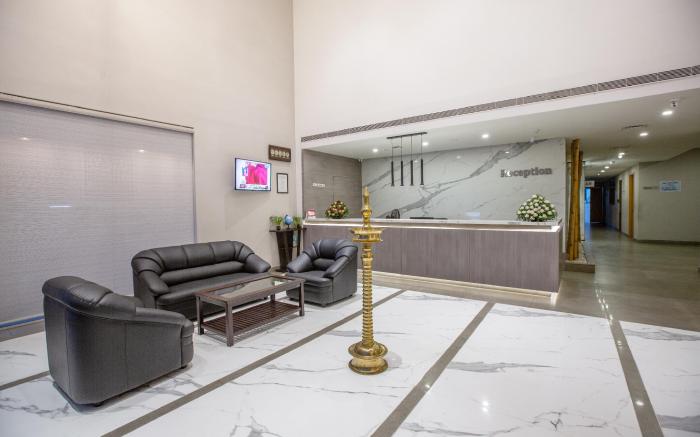 Hotel Raj Riveria