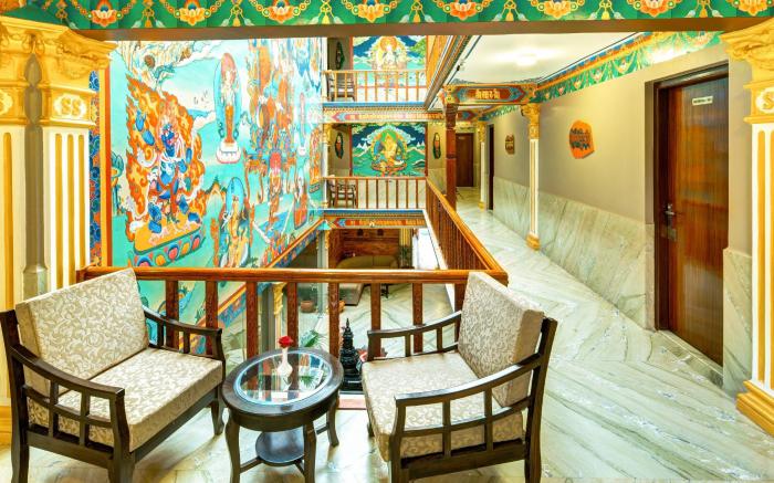 Hotel Lotus Gems