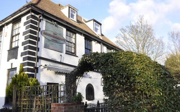 The Roundabout Hotel
