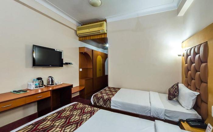 Hotel Ambarish Grand Residency