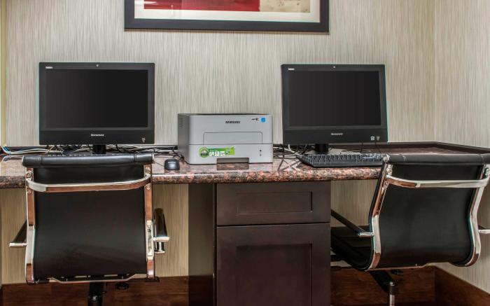 Best Western Harrisburg North Hotel