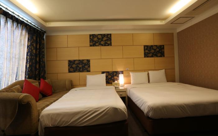 Metro Tourist Hotel Cheonan