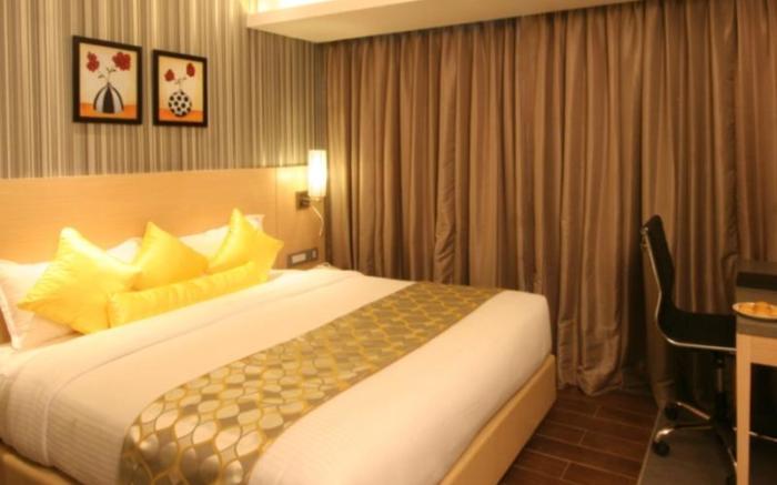 Hotel Landmark Residency