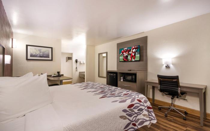 Red Roof Inn Crestview