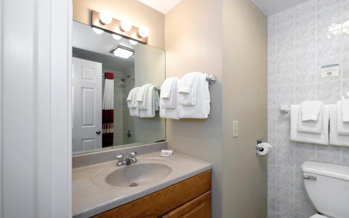 Red Roof Inn & Suites Herkimer