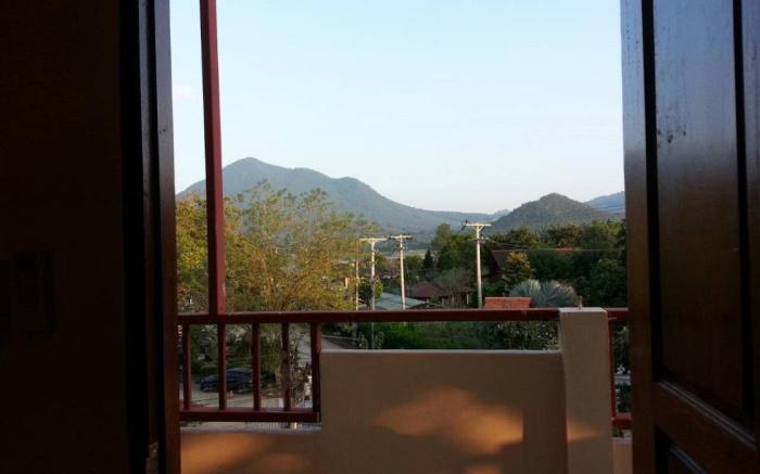 Chiangkhan See View Guest House
