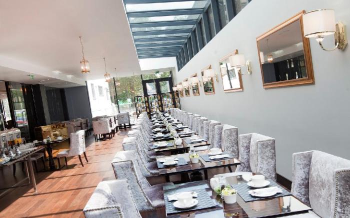 Dorsett Shepherds Bush Hotel