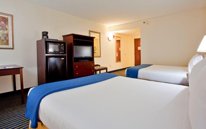 Holiday Inn Express & Suites Chesapeake By IHG