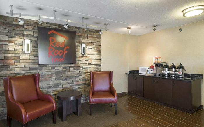 Red Roof Inn Cincinnati - Sharonville