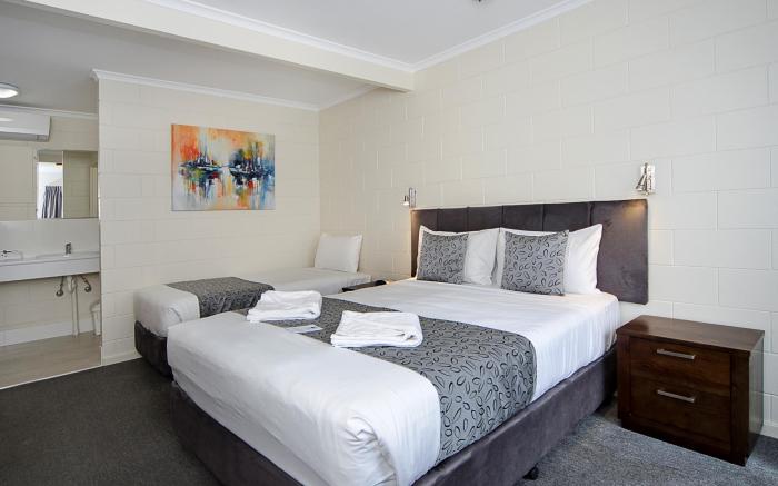 Victor Harbor City Inn