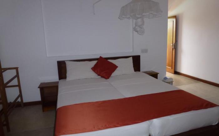 Weligama Ocean Breeze Hotel