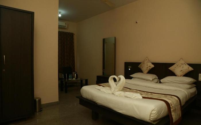 Soundarya Hotel