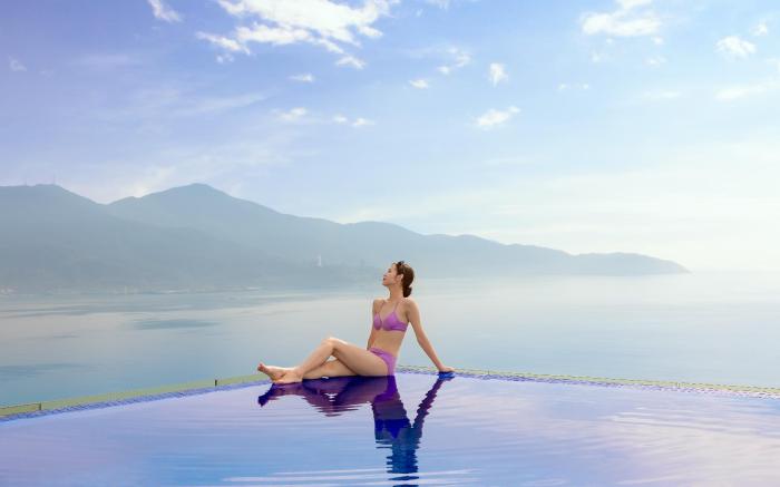 A La Carte Da Nang Beach Hotel