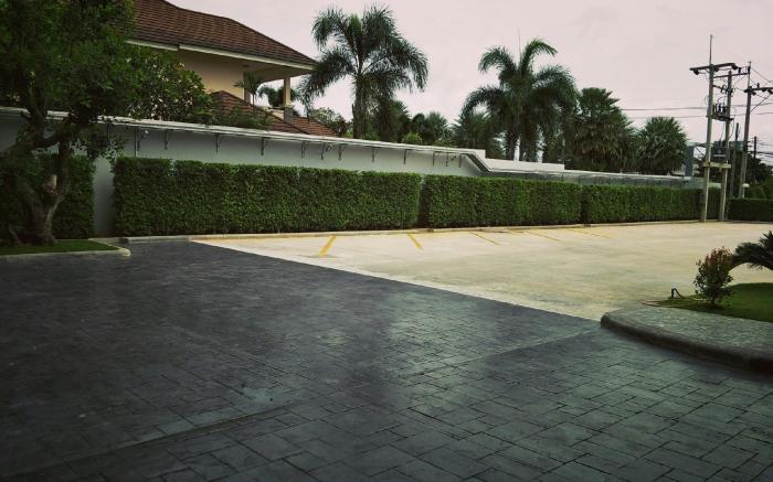 ATK Garden Hills Hotel