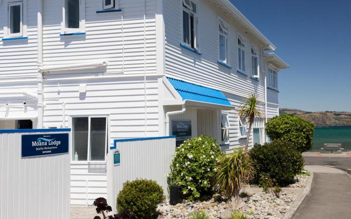 Moana Lodge