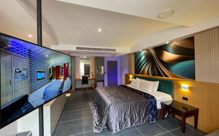 國妃鷹堡時尚會館 - 仁德館