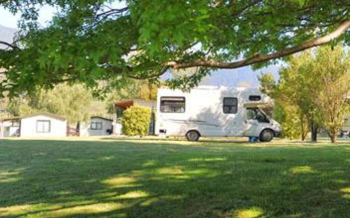 Parklands Marina Holiday Park Cabins