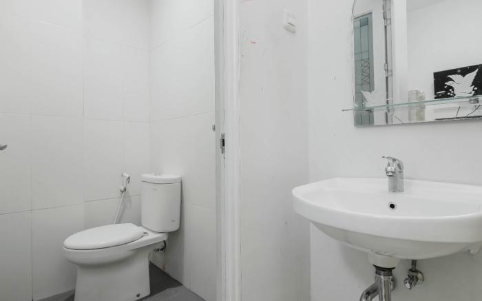 RedDoorz near Siloam Hospital Palembang