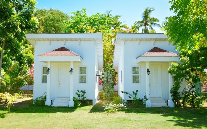 Casa Blanca by the Sea