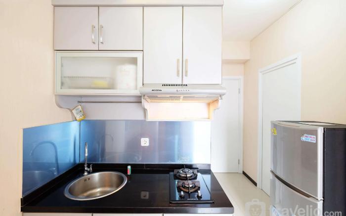 Apt 2BR with Mall Access @Green Pramuka - Travelio