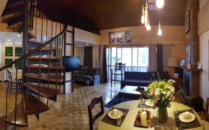 HOMESTAY DE MARQS 3 BEDROOM VACATION HOME