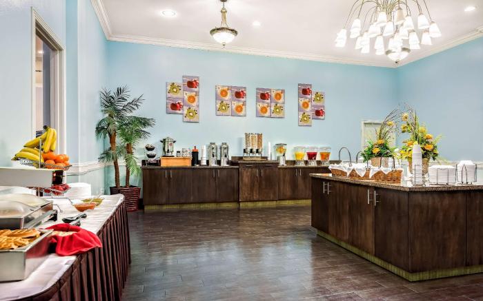 La Copa Inn Beach Hotel