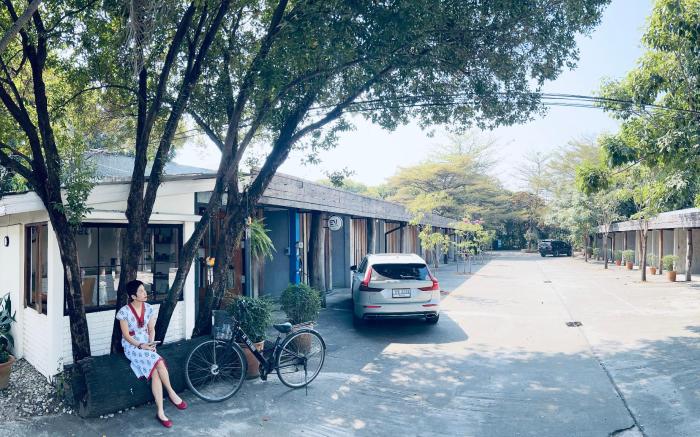 Ngeeb Bed & Breakfast