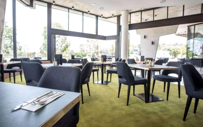 Eatons Hill Hotel